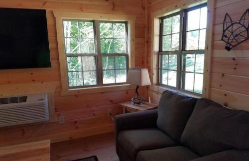 Cozy Family-Friendly Cabin with Private Outdoor Jacuzzi near Huntington, West Virginia - Foto 20