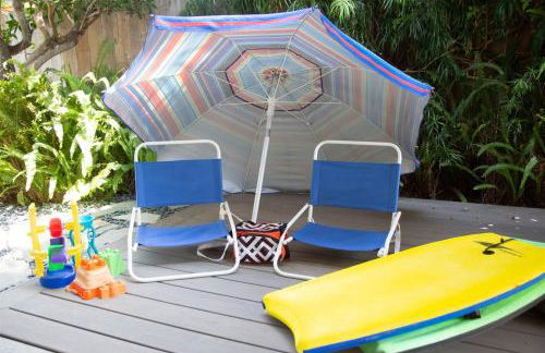 Live the Beach Life in a Quaint Shell Cottage - Foto 28