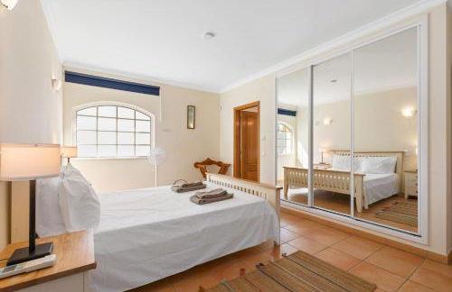 Vila Rolas - Beautiful 5 bed villa with pool and aircon 3 min to Luz beach - Foto 21