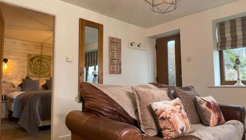 Hollies Cottage - Foto 1