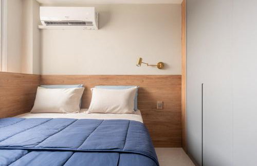 Studio Decorado Moderno ao lado Metrô Giovanni com Varanda - Acomoda até 4 pessoas - Foto 7