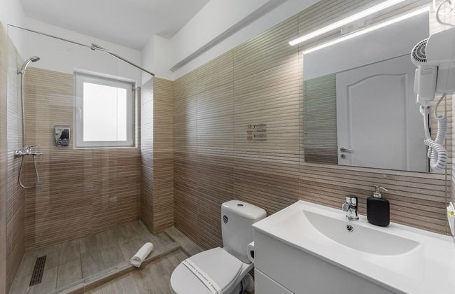 Otopeni Suites by CityBookings - Foto 17