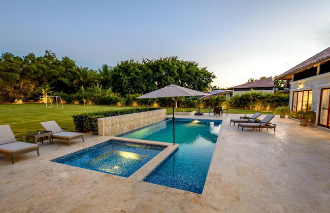 Luxurious 5-bdr Villa at Casa de Campo With Pool Jacuzzi Games Hibachi Staff - Photo 12