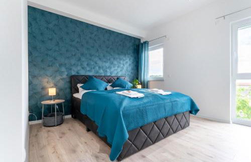 Lit Living - Luxury House - Box Spring - Parking - Exclusive Kitchen - Foto 52