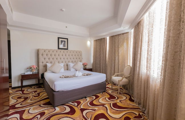 Ewan Ajman Suites Hotel - Photo 11