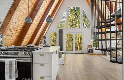 The Scandia “A-Frame Chalet” Fireplace & Hot tub - Foto 6