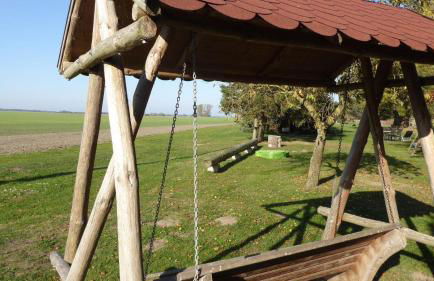 Gut-Rattelvitz-Galerie-D-hochwertig-Sauna-Kamin-eTankstelle-Spielscheune-15-000qm-Parkland - Photo 54