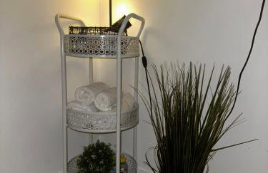 Flora's Garden Apartment/Studio - Foto 40