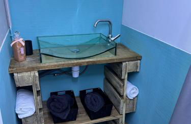 Appartement entrée privative, terrasse et jardin - Photo 12