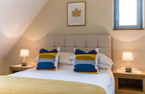 Luxury 3 Bed Home with Heated Swimming Pool Air Con and Boules Pitch - Foto 41