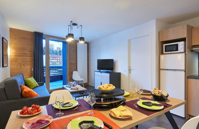 3 bedroom Apartment in Les Deux Alpes with swimming pool and garden - Photo 20