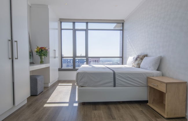 Stunning Apartment in Sandton - Photo 28