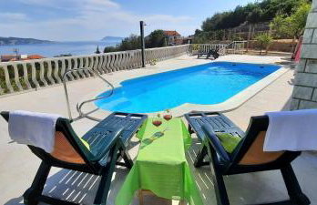 Apartments SUHO Komiza - Photo 3