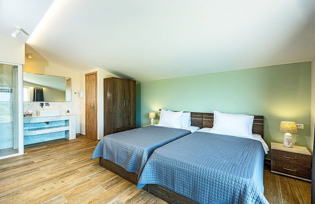 VILLA HILL FAMILIES ONLY - Photo 3