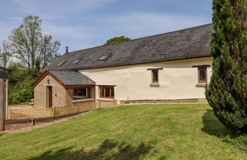 Bunts Barn - Photo 1