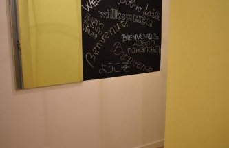 Apartment Stars in Shadow - Photo 9