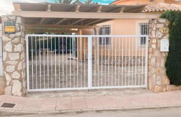 Impresionante Villa con piscina climatizada - OLIVA NOVA - Photo 20