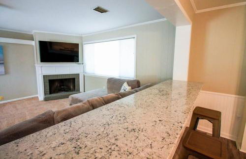 Luxury Midtown Home - Only a few blocks from FGH - Foto 7