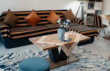 The Sunny House - Photo 38