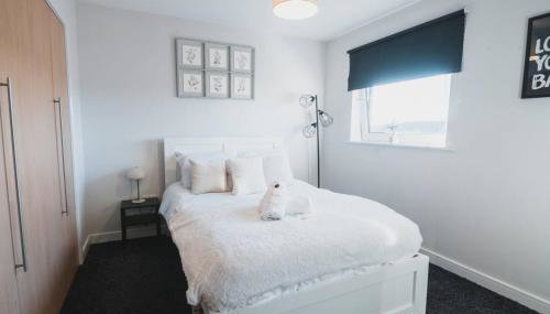 Top-Floor 2-Bed Near Braehead - Foto 3