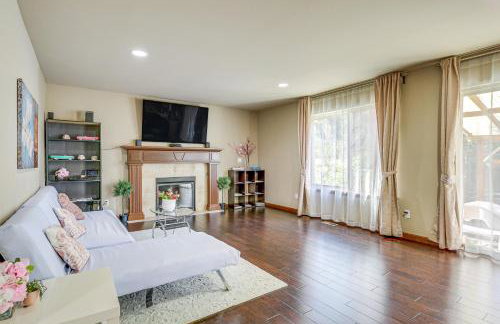 Family-Friendly Home with Patio and Garden in Everett! - Foto 3