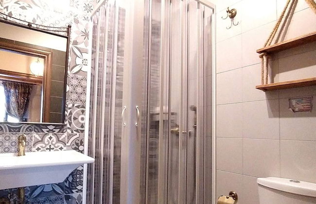 Stone Built Rustic House - Foto 37