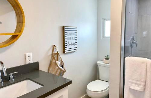 Steps To The Beach, Main Street and Pacific City - 2BR - Foto 13