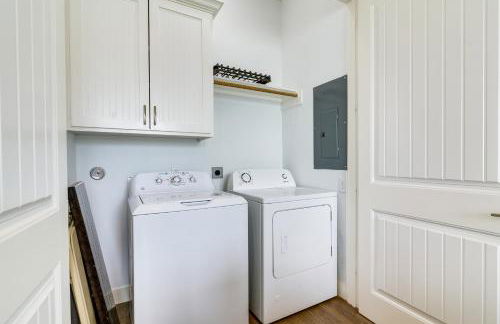 Walk to Ocean! Group Beach House in Galveston - Photo 11