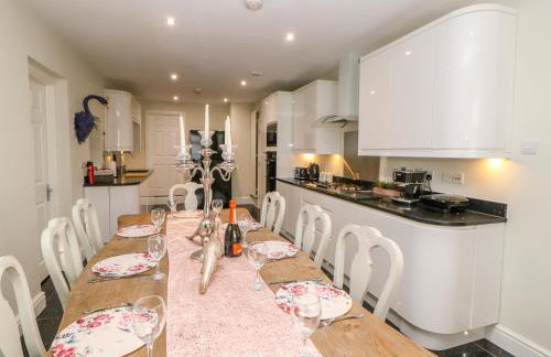 Castle keep at Stanhope Castle - Photo 14