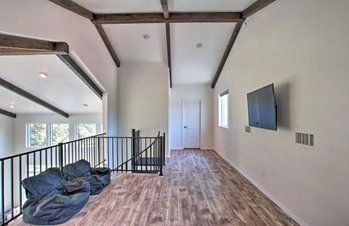 Fireplace, Mogollon Rim Views Luxury Pine Home - Foto 19