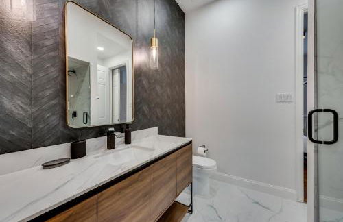 Pool house with hot tub and cinema - Foto 44