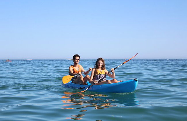Location de kayaks à Plage d'Armação de Pêra, Algarve, Portugal - Photo 6