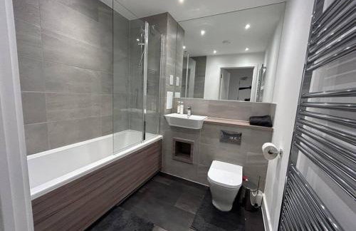 Nice 1-Bed Flat with river view - Foto 2