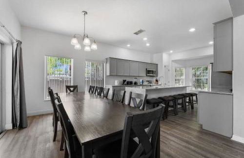 Make memories in this 6 bedroom with private pool - Foto 28