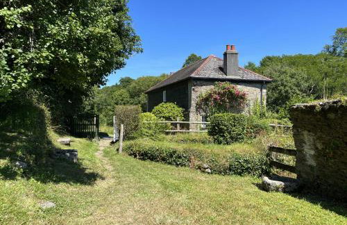 Mill House Fowey set in a creekside hamlet - Photo 31