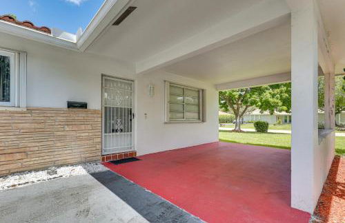 Walk to City Center Modern Coral Springs Getaway - Foto 25