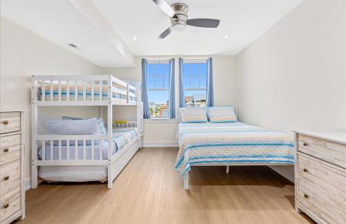 Spacious Newly Built Townhouse 2 blocks to Beach - Foto 28