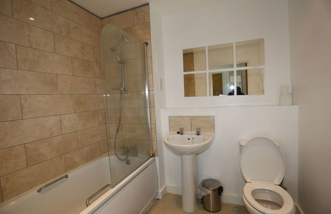 Lovely View 2 beds 2 bath Apartment, London - Foto 45