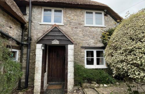 Ivy Cottage - Photo 1