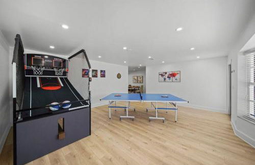 Miami Oasis- Pool & Game Fun - Foto 18