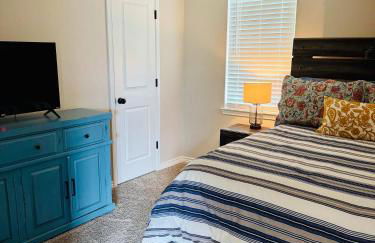 Charming & Luxe Cottage 3 BR 2 BA - Foto 14