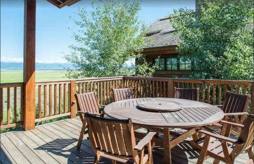 Luxury Home with Stunning 4 Peak Views - Foto 10