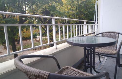 Appartement familiale face à un square arboré - Foto 1