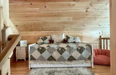 Luxury Cabin with Outdoor HotTub-NEW Construction - Foto 19