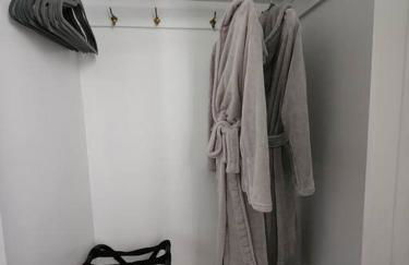 Cozy house near Lake Erie, 10 minutes to Downtown. - Foto 21