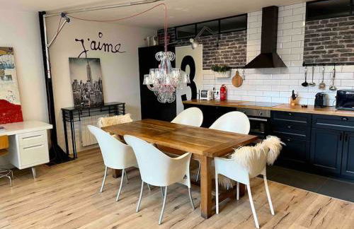 Rare ! LOFT Atypique Centre-Ville Parking Jardin - Foto 27