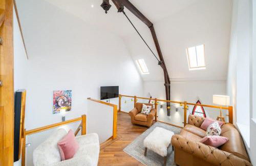 The Church Front - Photo 24