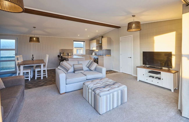 Host Stay Hazelwood Deluxe Lodge - Photo 9