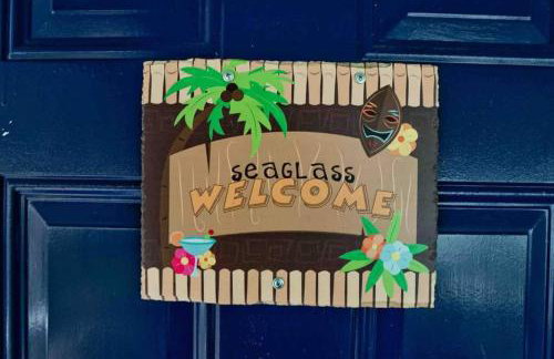 "Seaglass" Dazzles with Exceptional Bay Views! - Foto 26