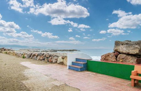 Beautiful Apartment In Cullera - Foto 21